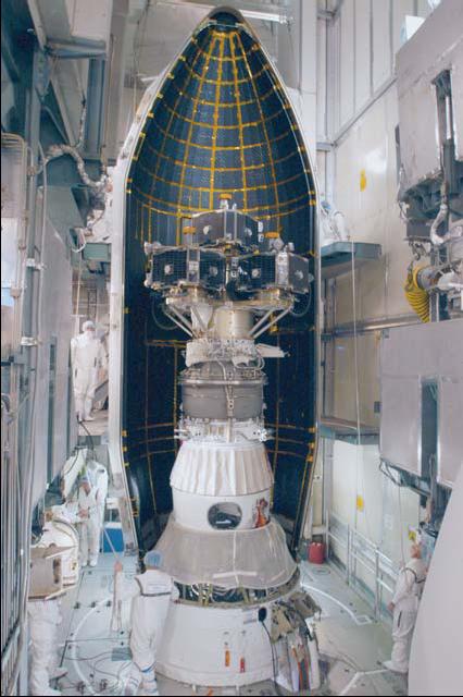 THEMIS, Delta II, lanzado desde Cabo Cañaveral, Florida, febrero 17 de 2007